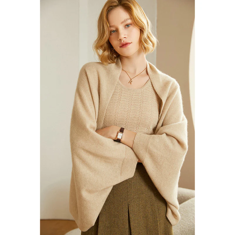 Alpina - Merino Shawl - Image 13