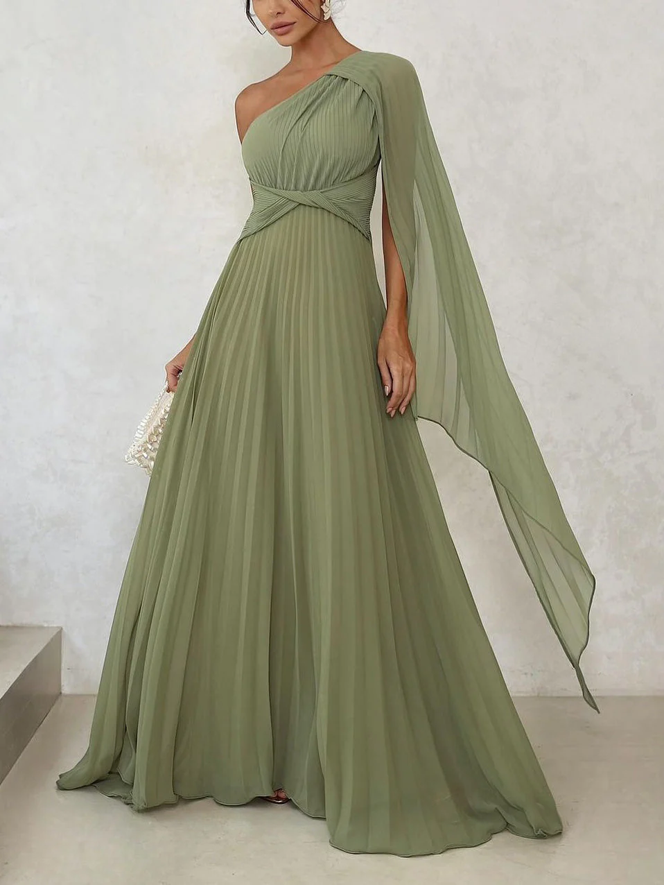 Elegant Flowing Pleated Off-the-Shoulder Maxi Dress - Image 2