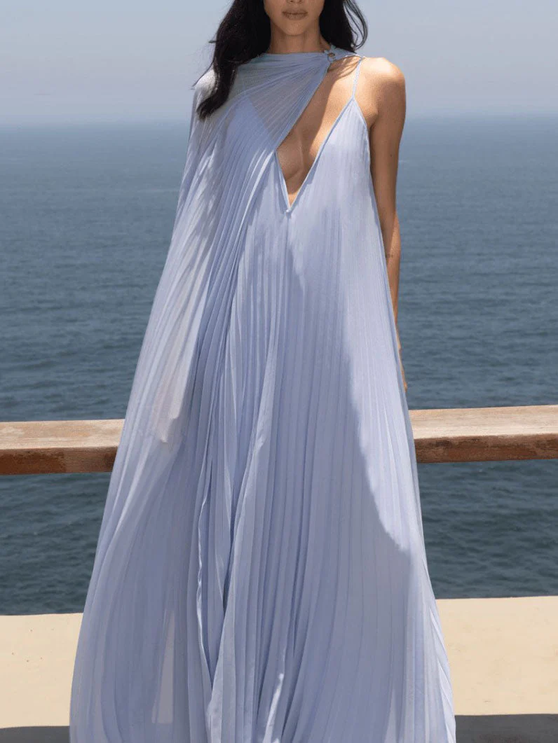 Elegant V-neck Pleated Flowy Maxi Dress - Image 3