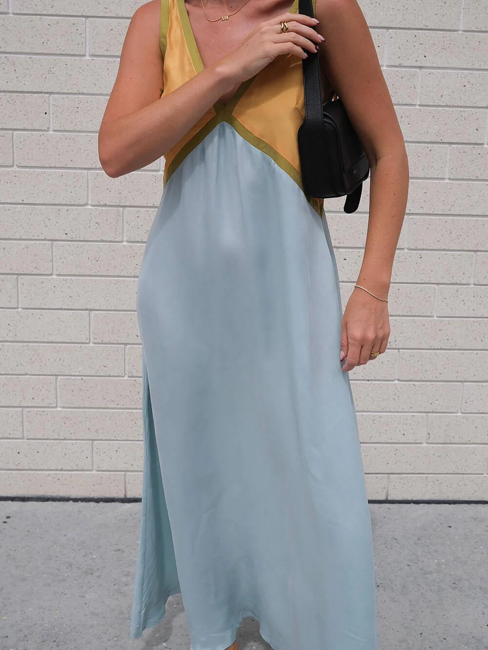 V-neck Contrasting Color Splicing Chic Dress - Image 7